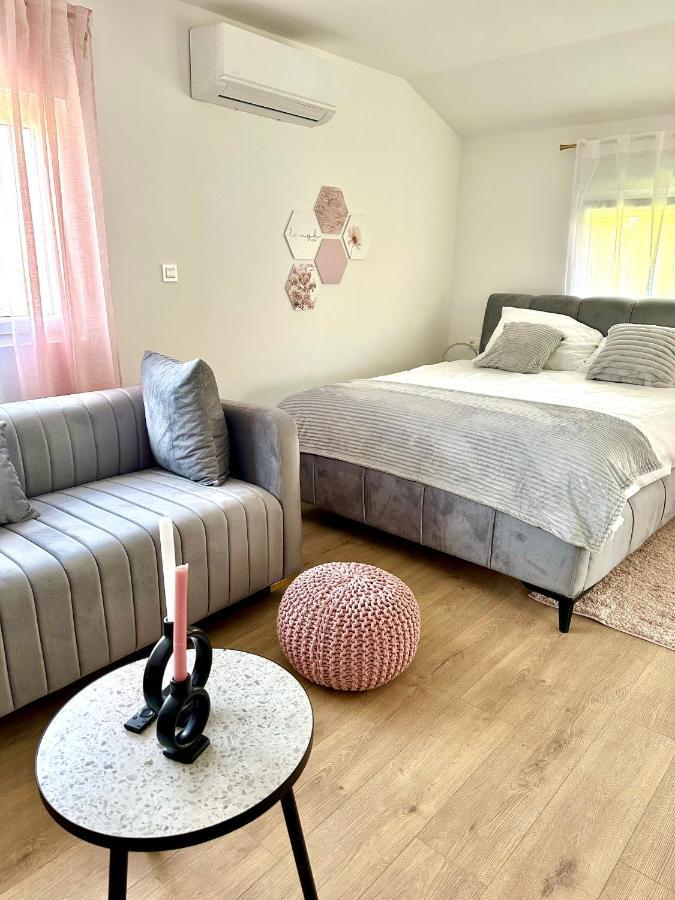 Zagreb City Center Apartments Lux Exterior foto